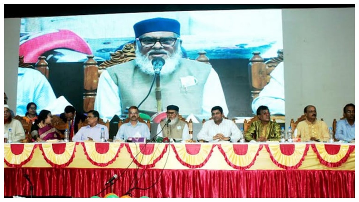 ধর্মীয় উপাসনালয়কে যারা অপবিত্র করতে চায় তারা দুর্বৃত্ত: ধর্ম উপদেষ্টা