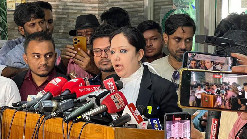 ইসির শুনানিতে বিএনপির দুই পক্ষের হাতাহাতি