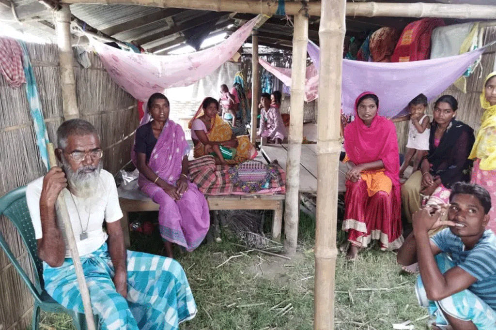 আবারও ‘বাংলাদেশি’ সন্দেহে আটক শুরু, নাগরিকত্ব হারানোর ভয়ে আসামের হাজারো পরিবার