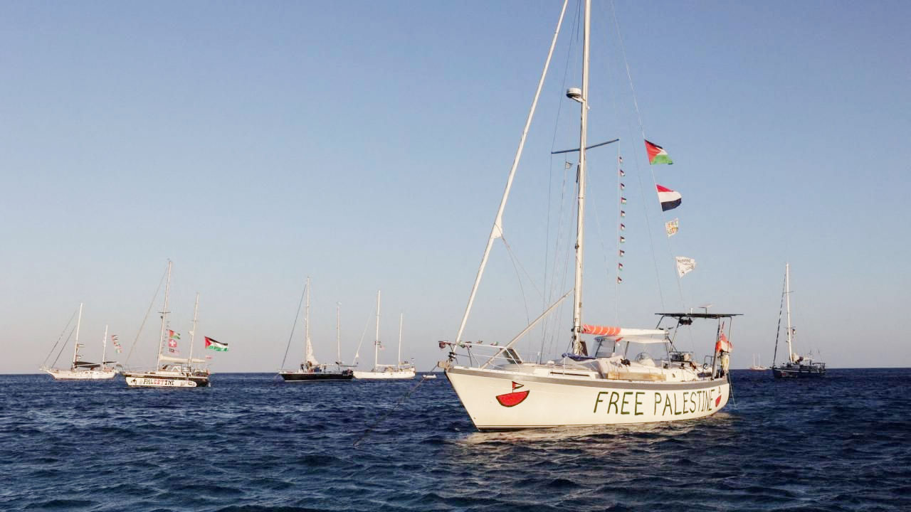 ইসরায়েলের ১৮ বছরের বাধা উপেক্ষা করে গাজায় যাচ্ছে ফ্লোটিলার ৩০ নৌযান