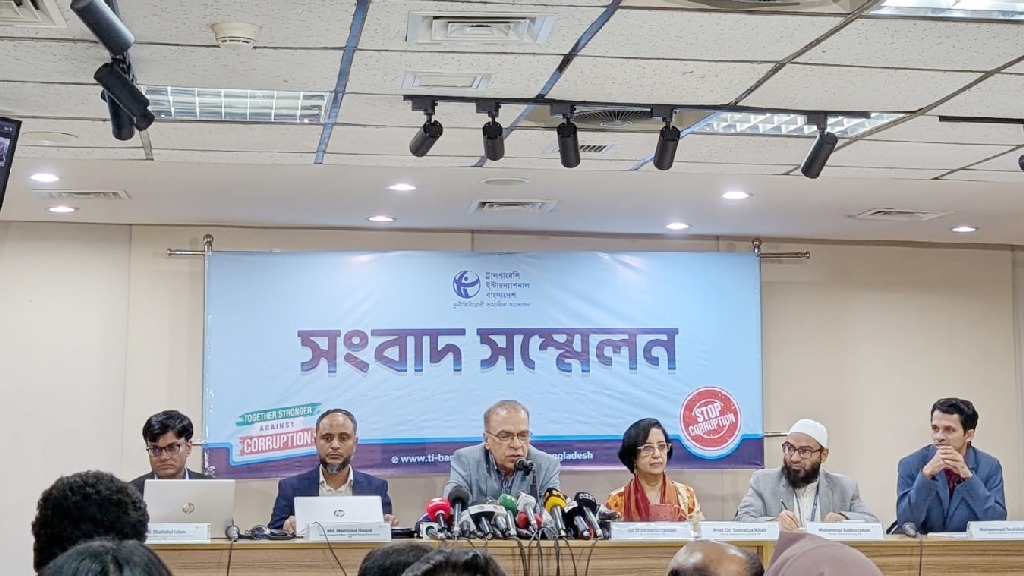 গত ১৪ বছরে জলবায়ু তহবিলের বরাদ্দে ২১১০ কোটি টাকার দুর্নীতি হয়েছে: টিআইবি