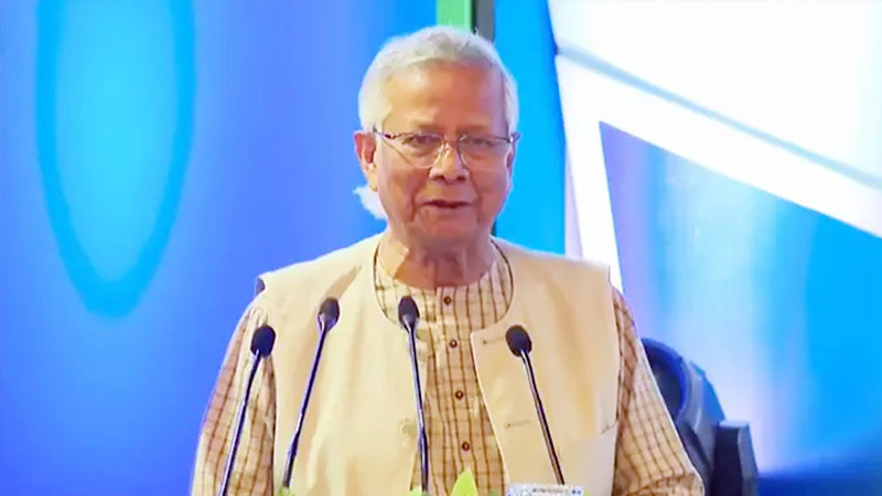 শ্রমশক্তি রপ্তানিতে বড় বাধা দালাল চক্র বলেন : প্রধান উপদেষ্টা