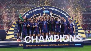 এক বছরে ছয় শিরোপা জিতে ইতিহাস গড়লো পিএসজি